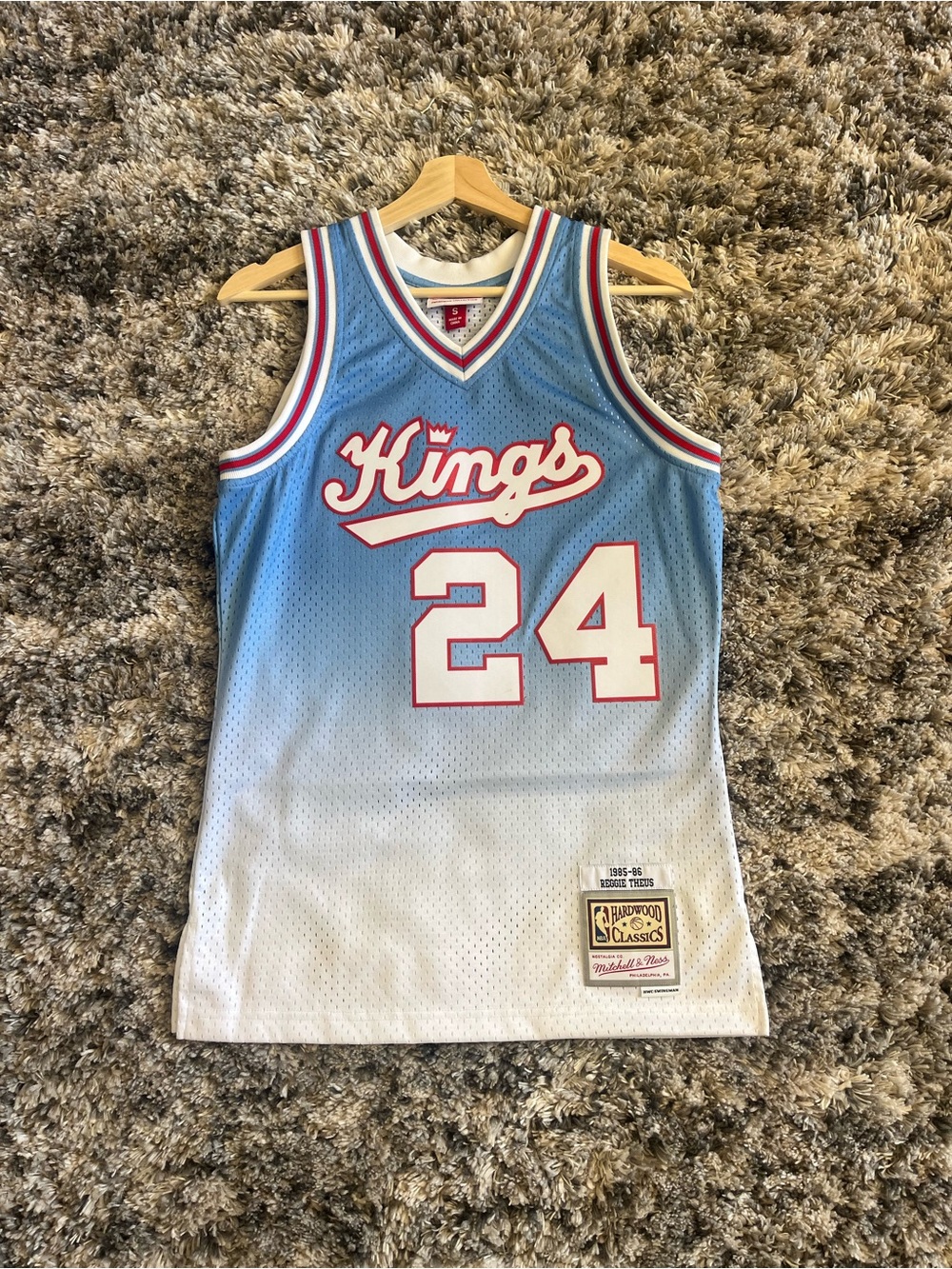REGGIE THEUS KINGS JERSEY - MITCHELL & NESS - SIZE SMALL